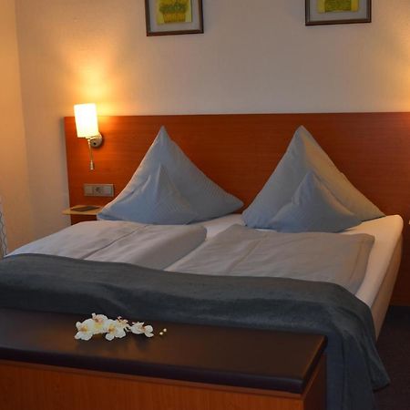 Hotel Neue Stuben Wolfsburg Zewnętrze zdjęcie