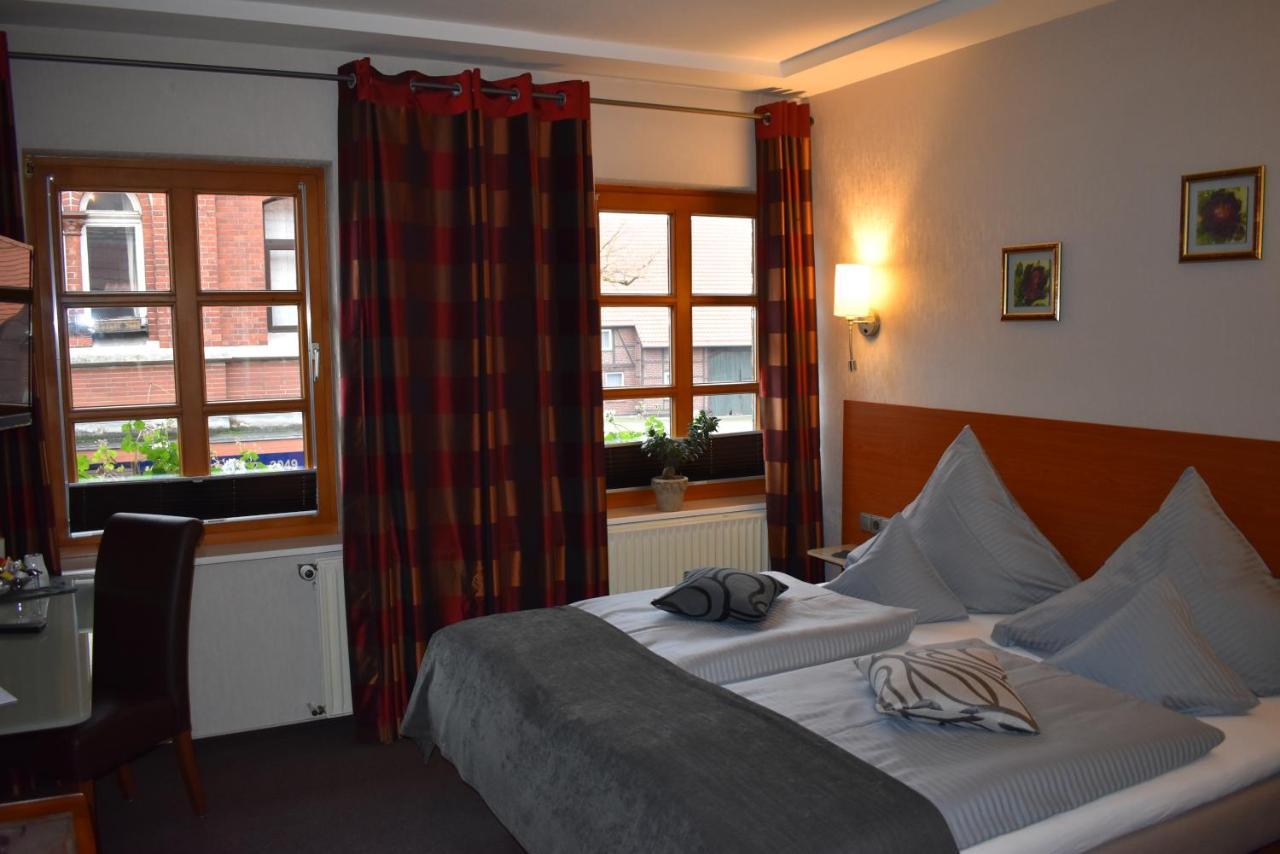 Hotel Neue Stuben Wolfsburg Zewnętrze zdjęcie