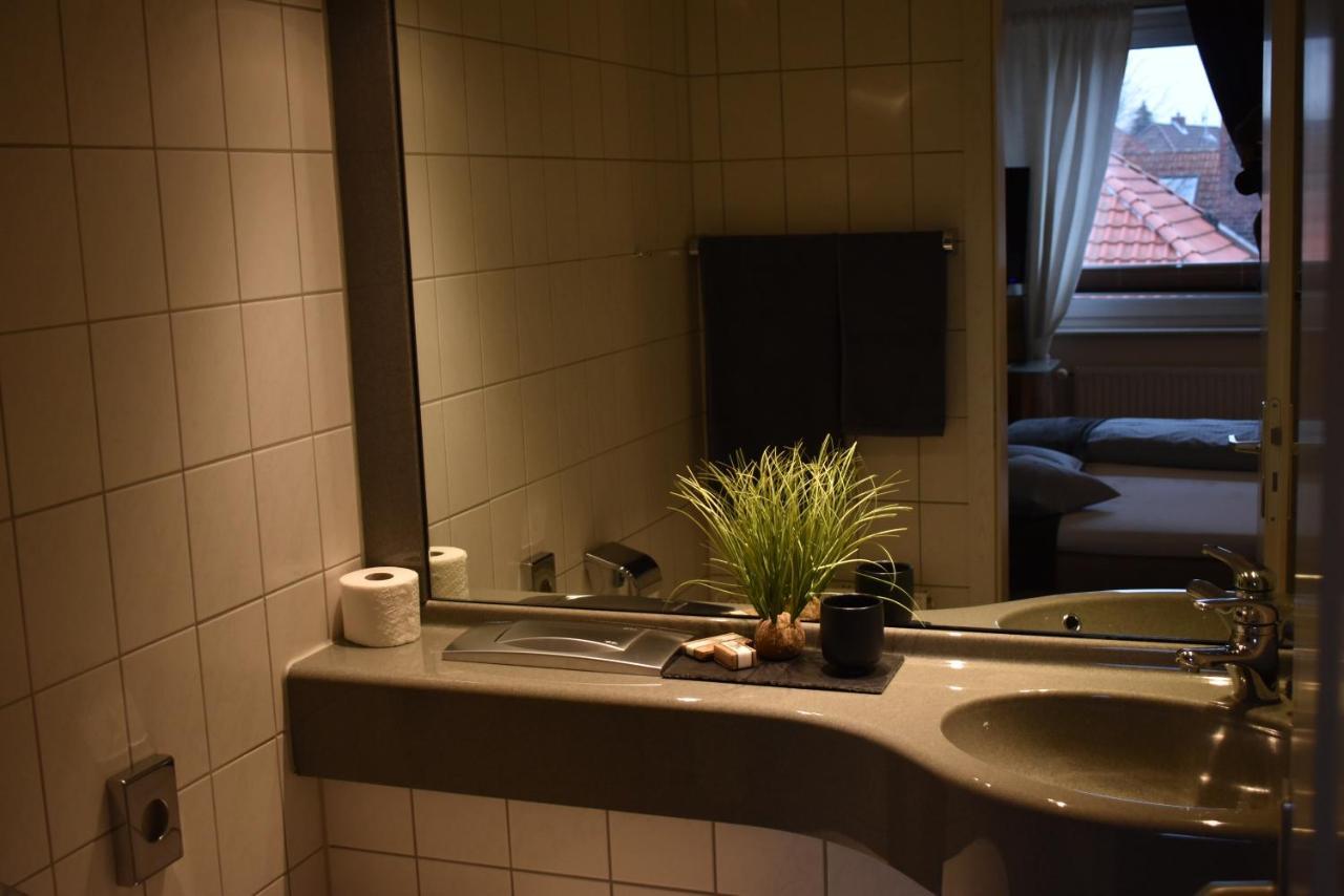 Hotel Neue Stuben Wolfsburg Zewnętrze zdjęcie